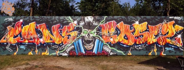 ★ CANS★ROSES ★ Happy Birthday Miles. Yo Seb HUGE THANKS To Local H20-dude... Sweetest Day by Avelon 31 and Noiz - The Dark Roses - Kolding, Denmark 14. June 2025